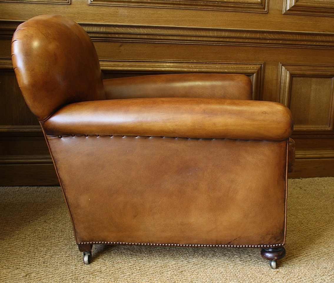 1930s club chair